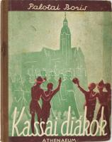 Palotai Boris: Kassai diákok. Fáy Dezső tollrajzaival. Bp., [1940], Athenaeum, 129+(3) p. Kiadói félvászon-kötés, a gerincen kisebb sérüléssel, helyenként kissé koszos, a fűzéstől részben elváló lapokkal.