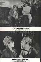 cca 1989 előtt készült ,,Tizenkilencen" című szovjet film jelenetei és szereplői, 3 db vintage produkciós filmfotó (vitrinfotó, lobbyfotó) ezüst zselatinos fotópapíron, a használatból eredő (esetleges) kisebb hibákkal, 18x24 cm