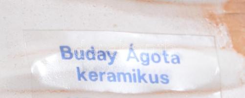 Buday Ágota éneklő kislány csokorral, festett kerámia figura, jelzett, hibátlan, m: 16 cm