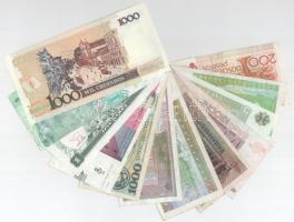 12db-os vegyes bankjegy tétel a világ minden tájáról, közte Omán, Eritrea, Észtország stb. T:UNC-VG
...