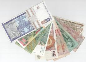 10db-os vegyes bankjegy tétel, közte India, Portugália, Peru stb. T:AU-VG közte szakadás, tűlyuk
10...