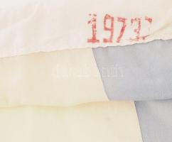 cca 1973 Szovjet tengeralattjáró zászló 95x70 cm lyukakkal