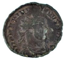 Római Birodalom / ? / Maximianus ~300. bronz érme (2,53g) T:VF patina Roman Empire / ? / Maximianus ~300. bronze coin &quot;IMP MAXIMI-ANVS PF AVG / VIRTVS [...] - XX-IS&quot; (2,53g) C:VF patina