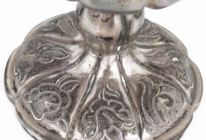 Ezüst(Ag) asztali kínáló, jelzett, m: 9,5 cm, nettó: 100 g