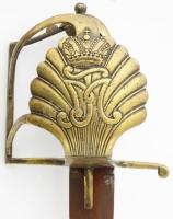 XVIII. századi osztrák nehézlovassági (vérteslovas) tiszti pallos alapján készült, XX. sz. közepi fa...