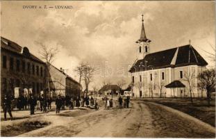 1933 Udvard, Dvory nad Zitavou; Fő tér, templom / main square, church (Rb)