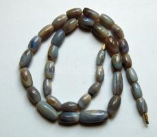 Szürke színű achát nyaklánc 70cm-es hosszúsággal