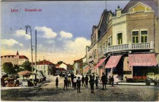 1914 Léva, Levice; Kossuth tér, piac, Kertész Lajos üzlete. Schulcz Ignác kiadása / square, market shops (gyűrődések / creases)