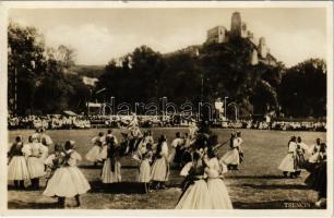 1937 Trencsén, Trencín; vár, ünnepség / Trenciansky hrad / castle, celebration, Slovak folklore