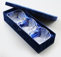 Ajkai ólomkristály háromosztatú kínáló. Jelzett, hibátlan, díszdobozban, 39x13 cm