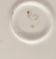 Zsolnay libatömő lány. Fehérmázas, jelzett, hibátlan, m: 17 cm