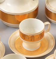 Hollóházi mokkás készlet arany fríz díszítéssel. Jelzett, kis kopással, teljes