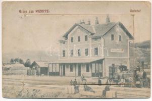 1914 Vyzhnytsia, Wiznitz (Bukovina, Bucovina, Bukowina); Bahnhof / railway station, locomotive, train. Leporellocard with 10 pictures; synagogue, Jewish students, brickyard, etc. Verlag Moses Pistiner, Judaica (wet damage)