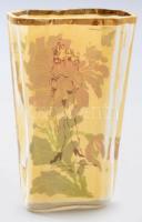 Antik kúrapohár, belső felén festett erotikus képpel. Jelzés nélkül, lepattanással, m: 12,5 cm