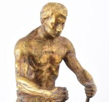 Kohász. Rezezett alumínium szobor, vas talapzaton. Kopott, m: 28 cm