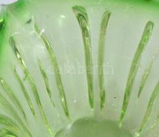 Antik cseh zöldszínű asztaldísz. Jelzett, kis karcokkal, d: 20 cm, m: 10 cvm