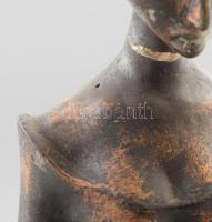 Kő Pál (1941-2020): Kendős lány. Bronzírozott gipsz / műgyanta. Jelzett. sérült, m: 40 cm