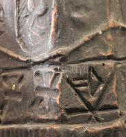 Kő Pál (1941-2020): Kendős lány. Bronzírozott gipsz / műgyanta. Jelzett. sérült, m: 40 cm