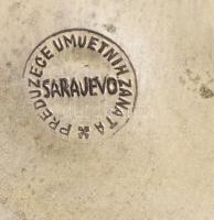 Török kávés készlet, kalapált fém. tálca d: 21 cm