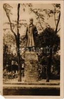 1933 Komárom, Komárno; Socha generála M. R. Stefánika / Stefánik M. R. tábornok szobra / monument (EM)
