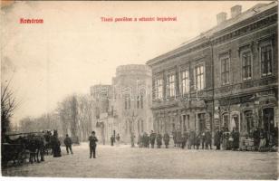 1908 Komárom, Komárno; Tiszti pavilon a sétatéri bejáróval, üzletek / officers' pavilion, shops (kopott sarok / worn corner)