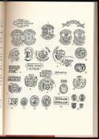 Weiner Mihályné: Ónművesség. A magyar gyűjtemények legszebb óntárgyai. Bp., 1971, Corvina. Fekete-fe...