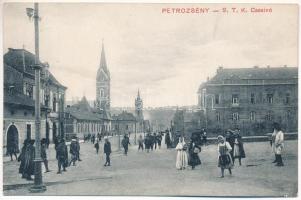 1914 Petrozsény, Petrosani; S.T.K. kaszinó. Herz Henrik kiadása / casino (EK)