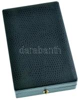 1996. "A Tiszthelyettesi Szolgálati Jel III. fokozata" ezüstözött tombak kitüntetés, arany...