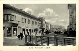 Léva, Levice; Malomtéri részlet, üzletek. Fotó Hajdú / square, shops (fl)
