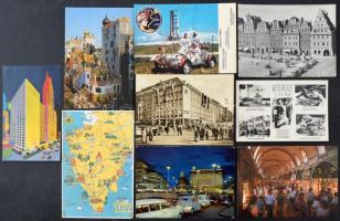 122 db MODERN külföldi város képeslap, főleg Európából + 36 db kis alakú kártya / 122 modern European and some overseas town-view postcards + 36 mini cards