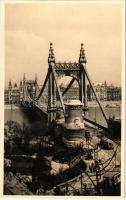 Budapest, Erzsébet híd. photo