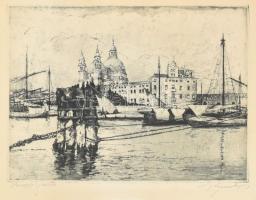 Szentgyörgyvári Gyenes Lajos (1890-1971): Venezia - kikötő vitorlásokkal. Rézkarc, papír, jelzett, kartonra kasírozva, 27,5x38,5 cm