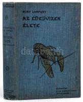 Lampert, Kurt: Az édesvizek élete. Ford.: Entz Margit. A Természettudományi Könyvkiadó-Vállalat LXXIV. kötete. Bp., 1904, K. M. Természettudományi Társulat, XXV+(1)+588+(4) p.+ 12 (litografált képtáblák, ebből 8 színes kromolitográfia, hártyapapírral) t. Szövegközti ábrákkal gazdagon illusztrálva. Kiadói illusztrált, festett egészvászon-kötés, márványozott lapélekkel, kissé sérült, kopottas borítóval, belül nagyrészt jó állapotban, helyenként lapszéli ázásnyomokkal, foltokkal.