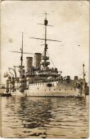 1916 SMS BABENBERG osztrák-magyar haditengerészet Habsburg-osztályú pre-dreadnought csatahajója, matrózok a fedélzeten / K.u.K. Kriegsmarine / WWI Austro-Hungarian Navy, SMS Babenberg pre-dreadnought battleship, mariners on deck. photo + "K.U.K. KRIEGSMARINE SMS BABENBERG" "K.U.K. MARINEFELDPOSTAMT POLA" (EK)