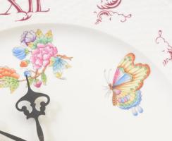 Herendi Viktória mintás porcelán falióra. Kézzel festett, jelzett, hibátlan. Mutatója hiányzik, d: 2...