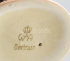 Lippelsdorf Wagner & Apel Bertram Zenélő gyermek figura. 1935-1951 között, jelzett, kézzel feste...