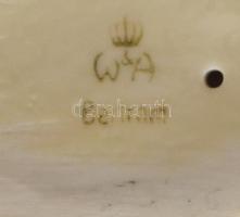 Lippelsdorf Wagner & Apel Bertram Túrázó fiú figura. 1935-1951 között, jelzett, kézzel festett, ...