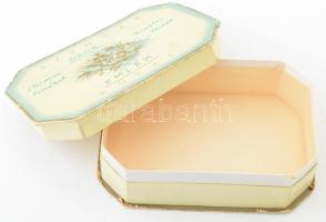 cca 1930-1940 Stühmer Royal bonbonos doboz, kissé kopott, sérült, fedelén kézzel írt felirattal, kis...