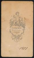 1871 Férfiportré, keményhátú fotó Klein Márk ungvári műterméből, kis foltokkal, 10,5×6 cm