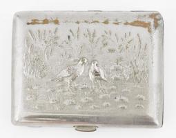 Antik ezüstözött cigarettatárca, vadászjelenetekkel, kopott, 10x8 cm
