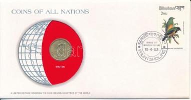 Bhután 1974. 20c Nemzetek pénzérméi felbélyegzett borítékban, bélyegzéssel T:AU Bhutan 1974. 20 Chetrums Coins of all Nations in envelope with stamp and cancellation C:AU