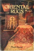 Majid Amini: Oriental Rugs. London, 1991, Macdonald, kiadói papírkötés, angol nyelven, könyvtári ragasszal. Gazdag képanyaggal illusztrált kiadvány, melyben illusztrációk találhatóak a szövési technikákról is.