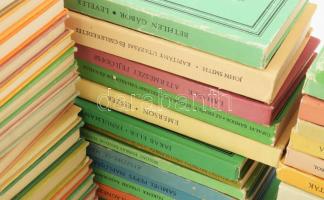 Téka sorozat 47 kötete. Bukarest, Kriterion. Kiadói kartonált papírkötések, változó állapotban, közt...