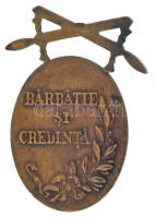 Románia 1916. "Érdemérem Férfiasságért és Hűségért kardokkal, 3. osztály" bronz kitüntetés...