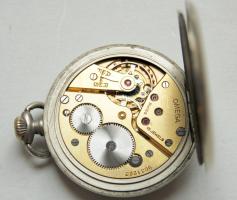 Működőképes Omega márkájú elegáns art deco zsebóra