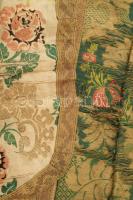 Casula. cca 18. sz. - 19. sz. eleje, két részben, korának megfelelő állapotban, 50x44 cm, 90x70 cm. ...