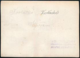 cca 1890 Korlátkő vára a Felvidéken, Müllner János pecséttel jelzett fotója, 12×16,5 cm