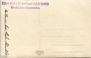 Pozsony, Pressburg, Bratislava; Millenium ház, turisták / Chata zbloudileu, Odbor Klubu ceskoslovens...
