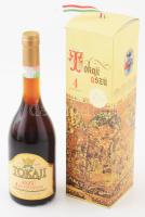 1993 Tokaji 4 puttonyos aszú, palackozva: Tolcsva, 500 ml, díszdobozban.