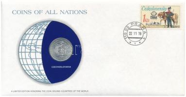 Csehszlovákia 1974. 2K Cu-Ni "Nemzetek pénzérméi" felbélyegzett borítékban, bélyegzéssel T:UNC  Czechoslovakia 1974. 2 Koruny Cu-Ni "Coins of all Nations" in envelope with stamp and cancellation C:UNC